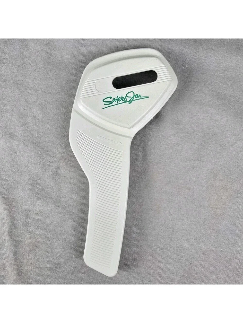 Vintage Safety Jar Opener Jar Lid Bottle Easy Open Kitchen Tool Patented White